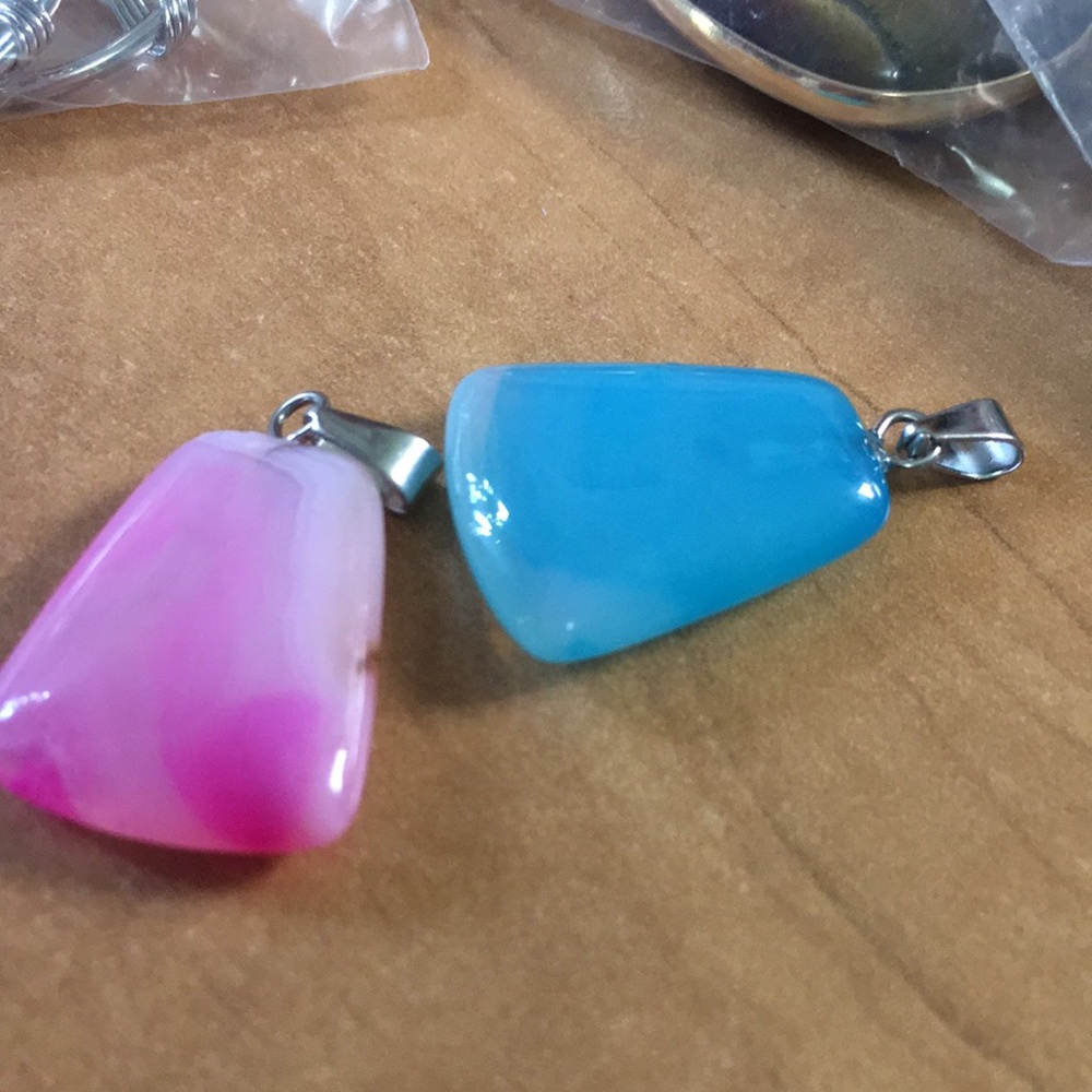 Pink/blue Agate Pendants